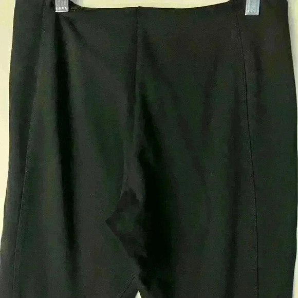 LYSSÉ Taylor Seamed Leggings. - Picture 3 of 8